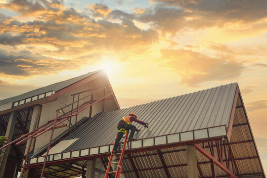 Commercial Roof Installation Services